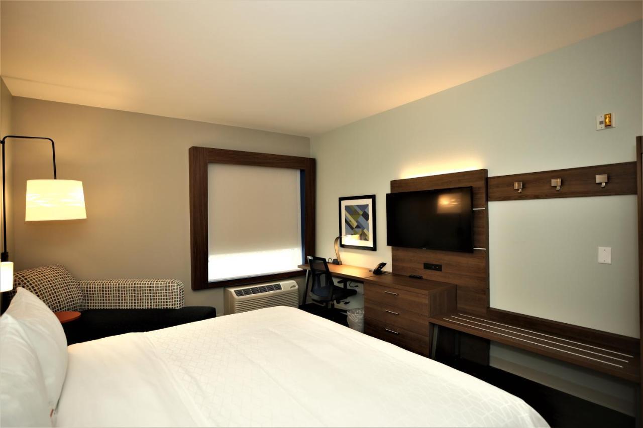 Holiday Inn Express & Suites - Charlotte - South End By Ihg Exterior foto