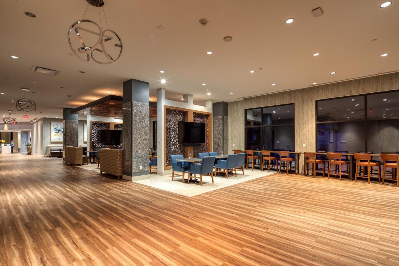 Holiday Inn Express & Suites - Charlotte - South End By Ihg Exterior foto